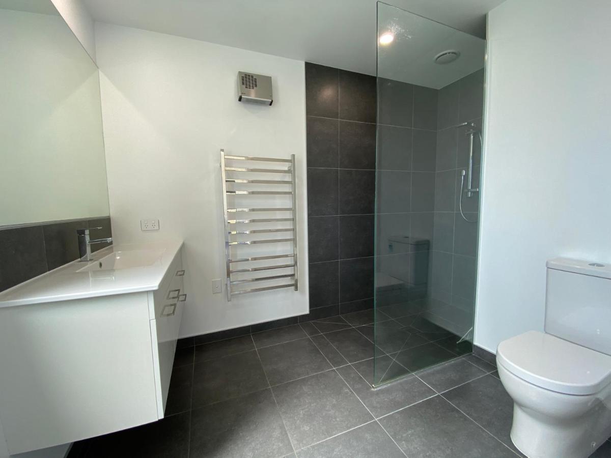 Style, Functional With Space ทไวเซิล ภายนอก รูปภาพ